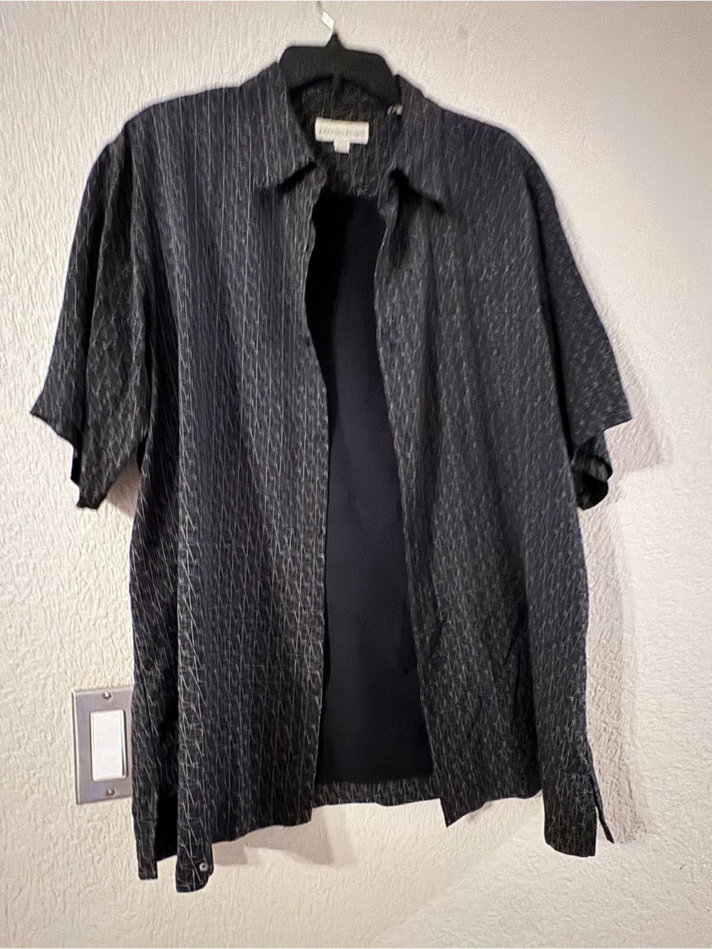 Men's Black Short-Sleeve Lightweight Shirt 100% Silk